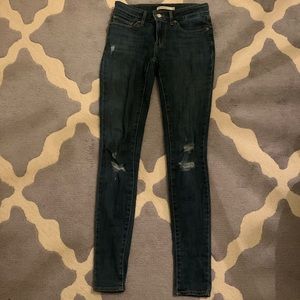 Levi’s 711 Skinny Jean